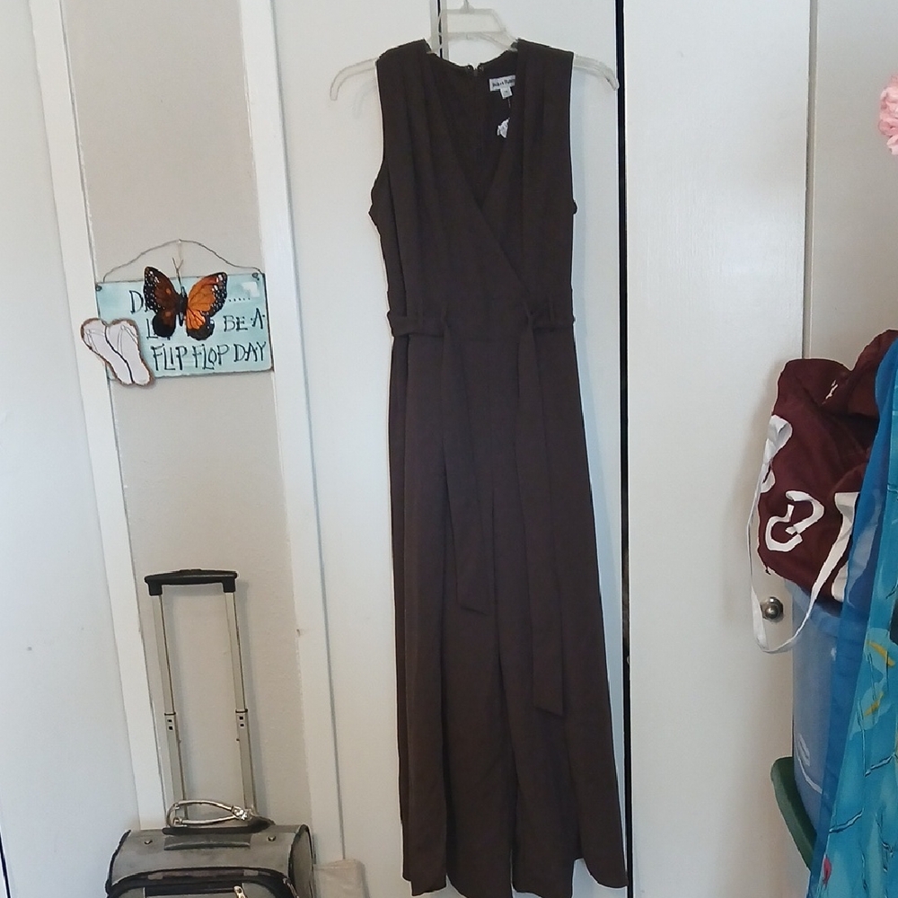 Chic Sleeveless Brown Jumpsuit